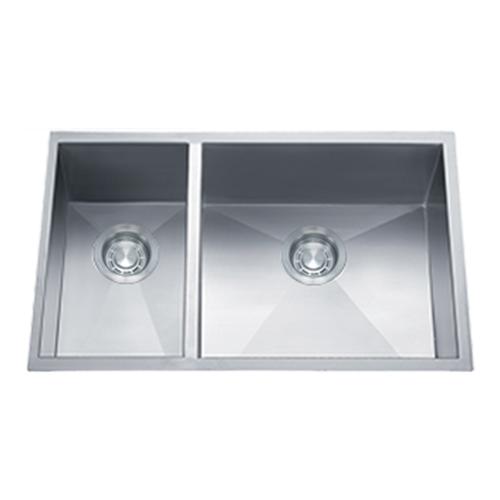 Dakota Signature Zero Radius 32″ Double Bowl 30/70 Kitchen Sink w/ grids